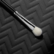 Load image into Gallery viewer, Sigma Beauty - E28 DETAILED BUFFER™ BRUSH