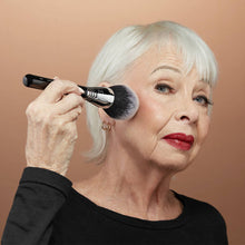 Load image into Gallery viewer, Sigma Beauty - F78 ULTIMATE BRONZE™ BRUSH