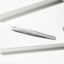 Load image into Gallery viewer, Tweezerman - Tweezerman Point Tweezer Stainless