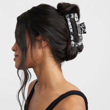 Load image into Gallery viewer, Kitsch Jumbo Claw Clip
