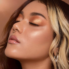 Load image into Gallery viewer, Sigma Beauty - F53 Air Contour/Blush Duo Fiber Brush - Cheek/Face Makeup