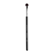 Load image into Gallery viewer, Sigma Beauty - E55 Eye Shading Brush - Black