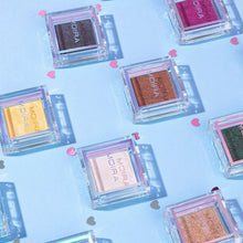 Load image into Gallery viewer, Moira Lucent Cream Shadow