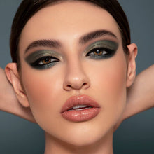 Load image into Gallery viewer, Sigma Beauty - E45 SMALL TAPERED BLENDING BRUSH
