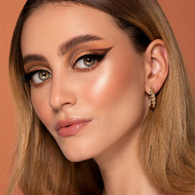 Load image into Gallery viewer, Sigma Beauty - E35 TAPERED BLENDING BRUSH
