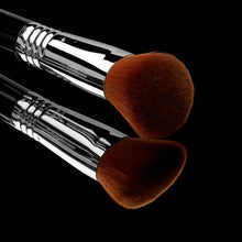 Load image into Gallery viewer, Sigma Beauty - F47 Multitasker SigmaTech Fiber Cheek/Face Makeup Brush
