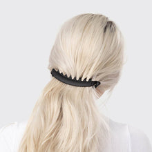 Load image into Gallery viewer, KITSCH - Banana Clip 2pc- Black &amp; Tort
