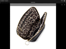 Load image into Gallery viewer, Kusshi Everyday Makeup Bag
