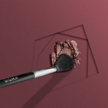 Load image into Gallery viewer, Sigma Beauty - E40 MAX TAPERED BLENDING BRUSH
