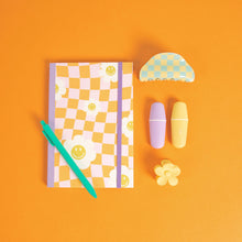Load image into Gallery viewer, TOOT - Daisy Check Gratitude Journal
