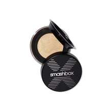 Load image into Gallery viewer, Smashbox Always On Skin-Balancing Setting Powder
