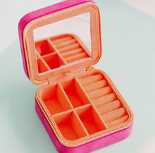 Load image into Gallery viewer, Pierced Co Travel Jewelry Box
