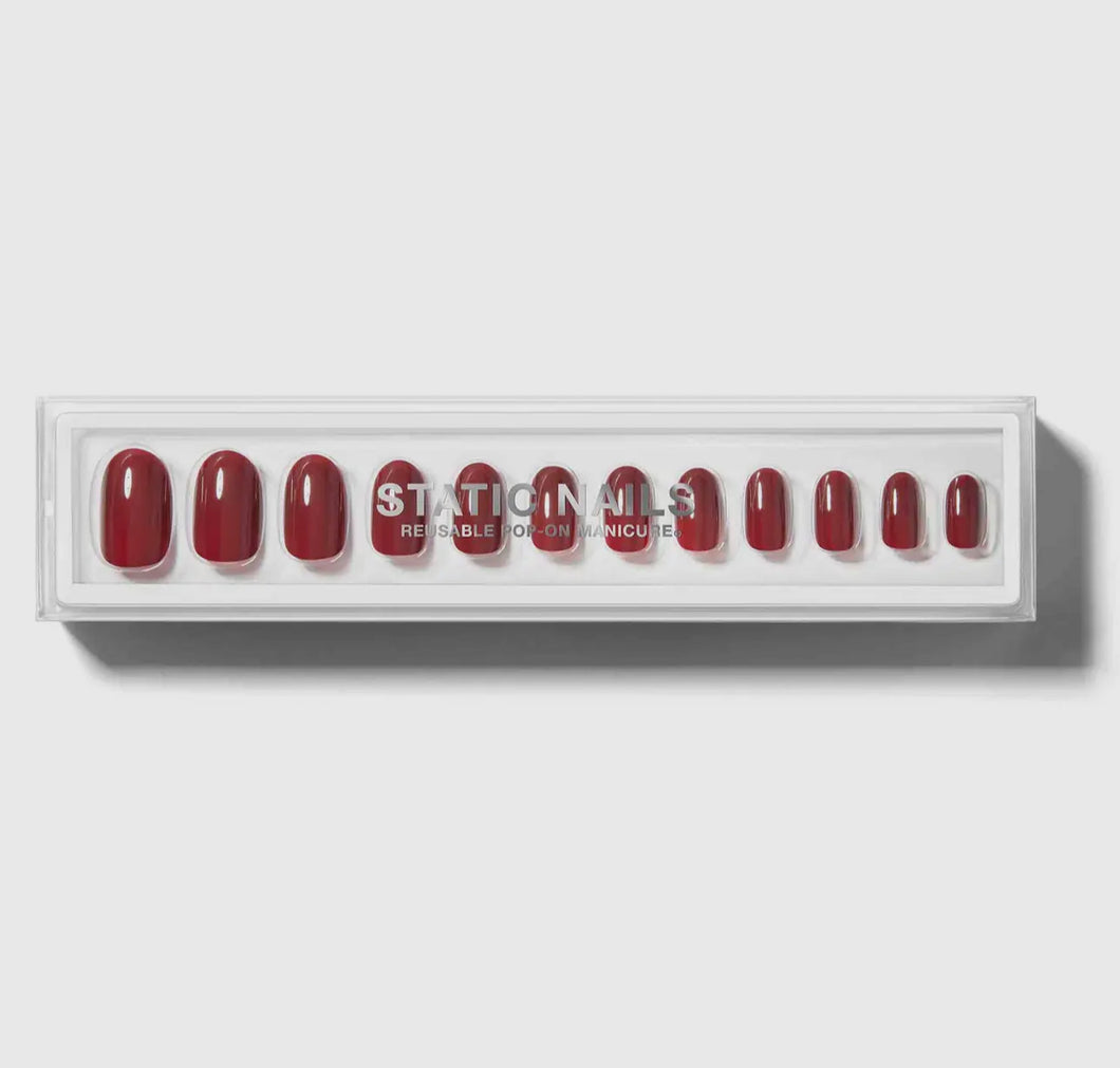 Static Nails Cherry Liquor Square