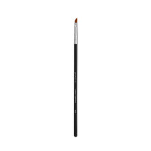 Load image into Gallery viewer, Sigma Beauty - E06 SigmaTech Winged Liner Eye Makeup Brush
