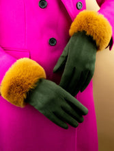 Load image into Gallery viewer, Powder Faux Fur Gloves

